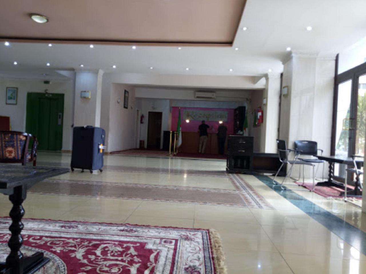 Algiers Hotel De L'Aeroport מראה חיצוני תמונה